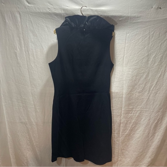 Rickie Freeman for Teri Jon Black Crepe cocktail Dress size 14. - Picture 3 of 7